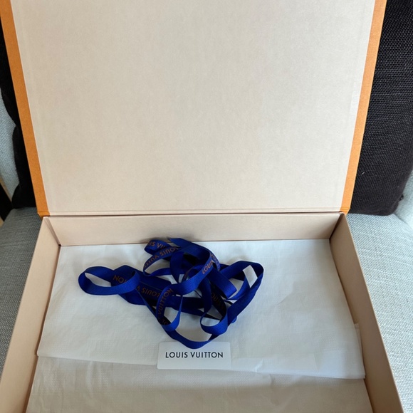 Authentic Louis Vuitton Boxes - Picture 4 of 5